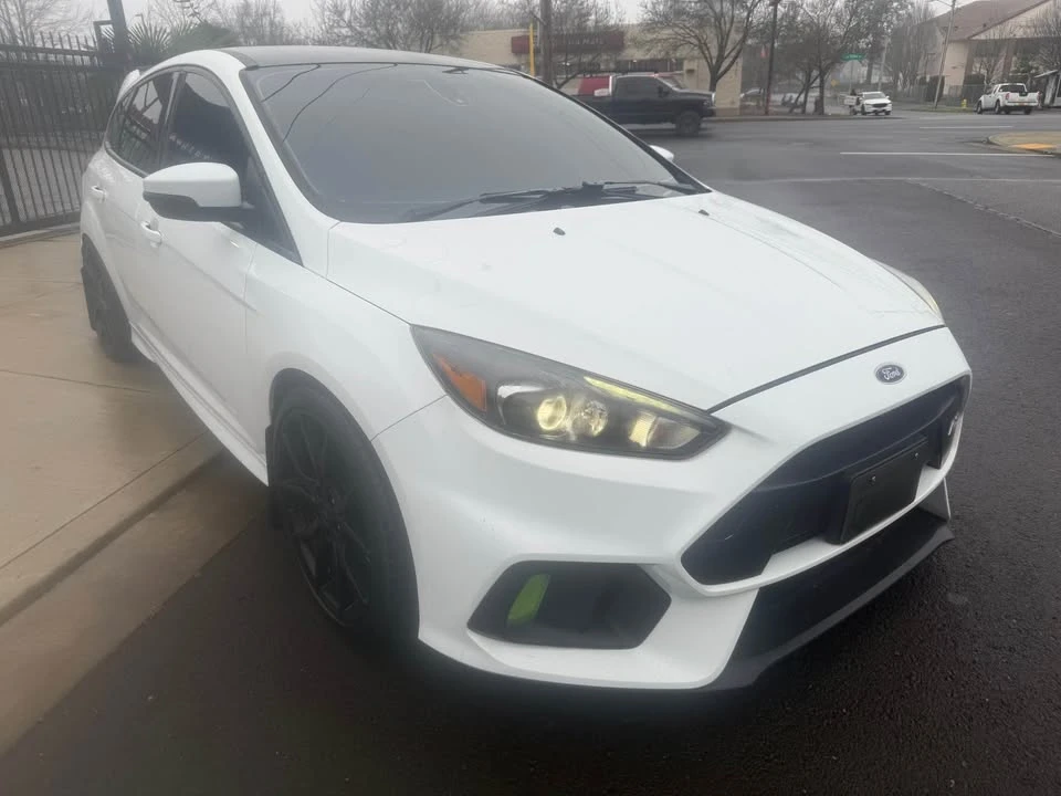 2016 Ford Focus RS 3rd Gen - Image 2 of 20