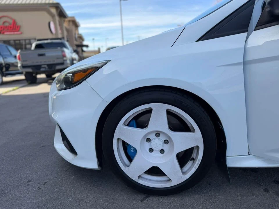 2016 Ford Focus RS 3rd Gen - Image 13 of 17