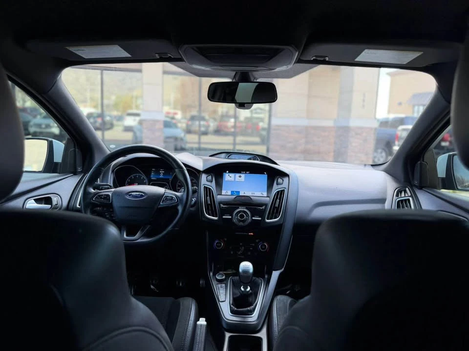 2016 Ford Focus RS 3rd Gen - Image 7 of 17