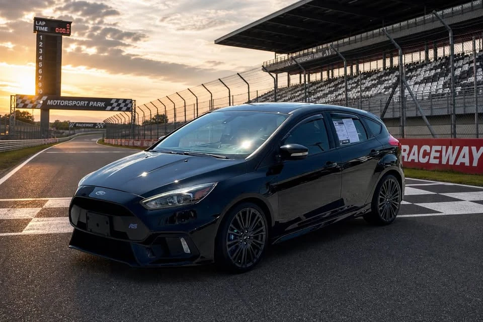 2016 Ford Focus RS 3rd Gen - Image 3 of 20