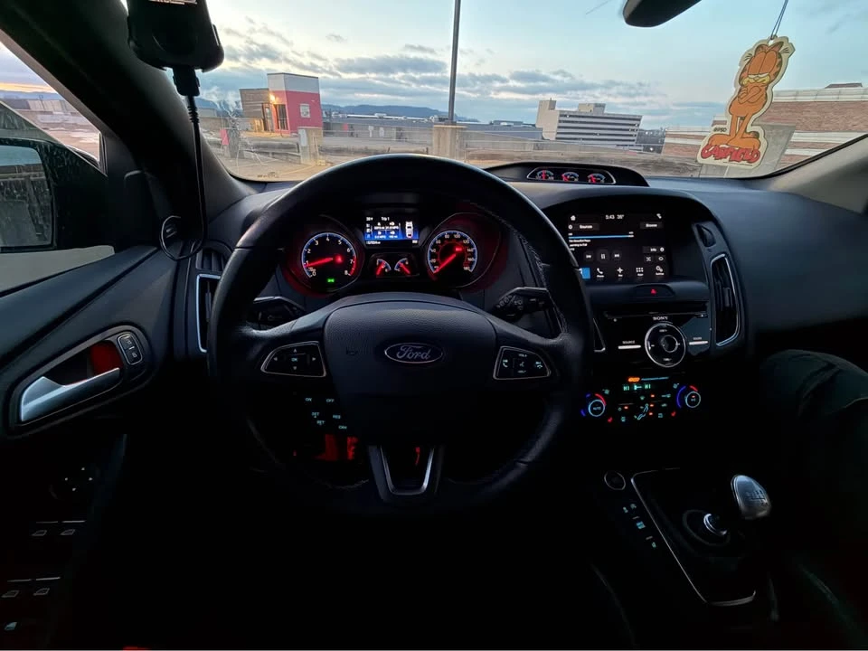 2016 Ford Focus RS 3rd Gen - Image 11 of 17