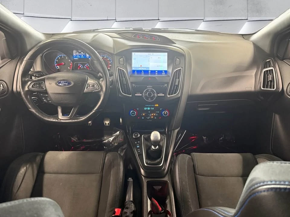 2016 Ford Focus RS 3rd Gen - Image 9 of 20