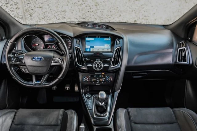 2016 Ford Focus RS 3rd Gen - Image 17 of 21