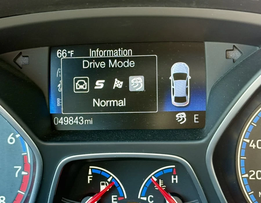 2016 Ford Focus RS 3rd Gen - Image 19 of 23
