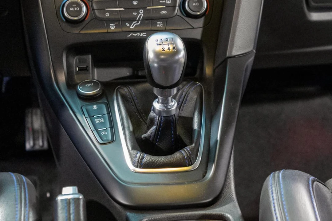 2016 Ford Focus RS 3rd Gen - Image 26 of 31