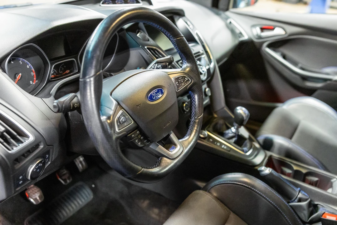 2016 Ford Focus RS 3rd Gen - Image 25 of 31