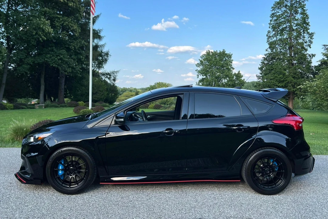 2016 Ford Focus RS 3rd Gen - Image 3 of 31