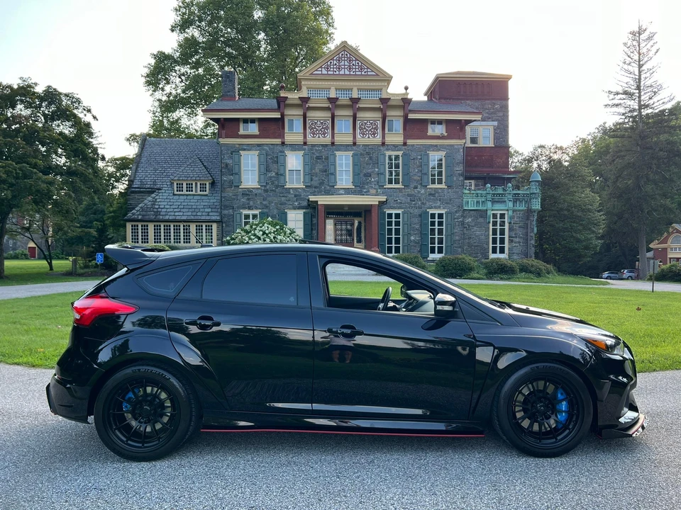 2016 Ford Focus RS 3rd Gen - Image 16 of 31