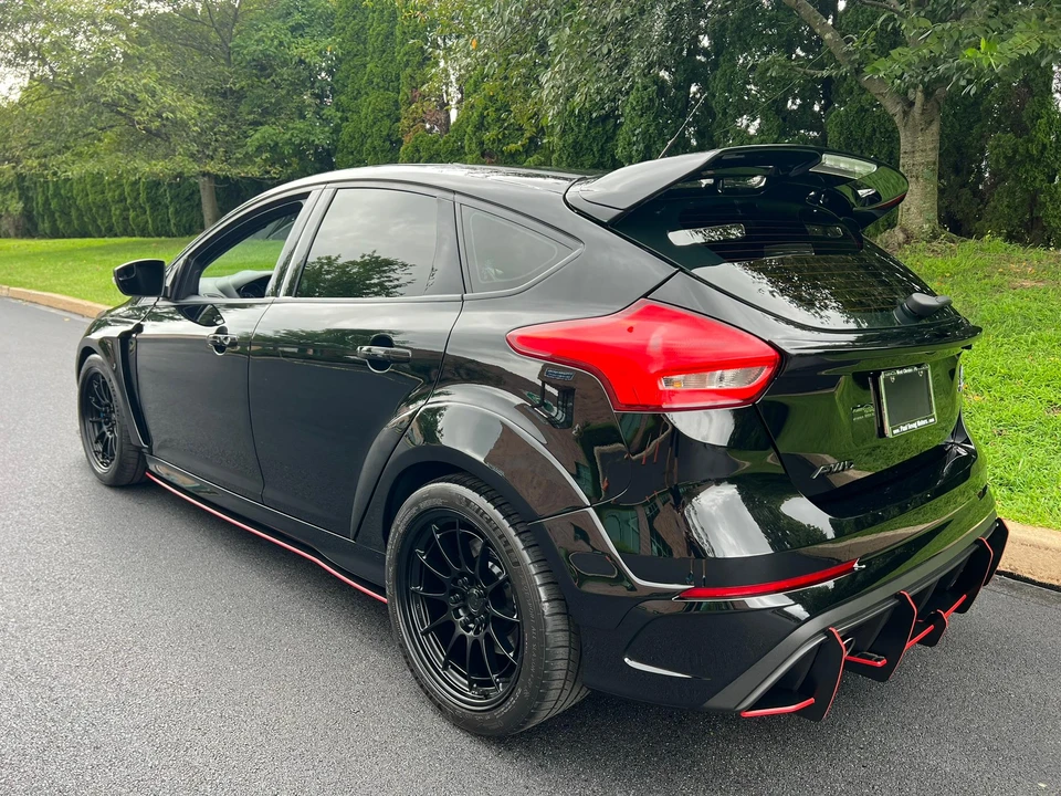 2016 Ford Focus RS 3rd Gen - Image 11 of 31