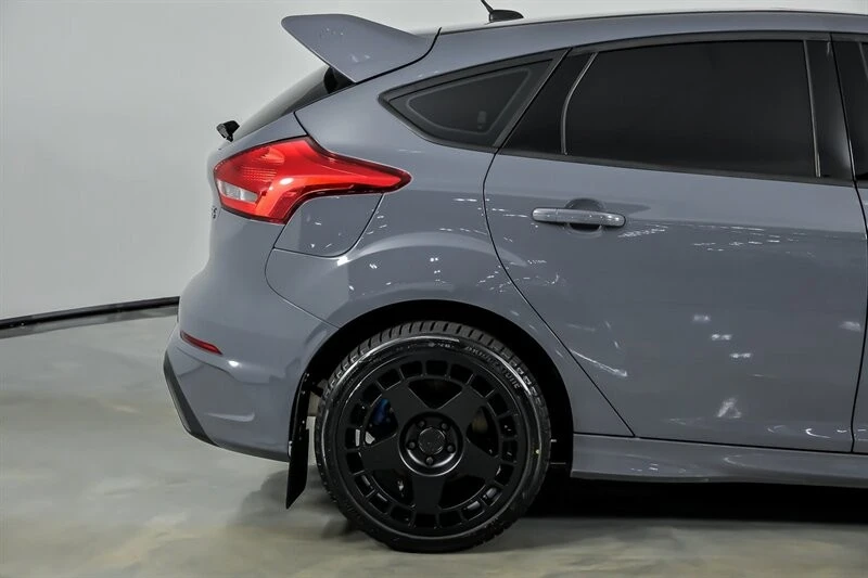 2016 Ford Focus RS 3rd Gen - Image 13 of 21