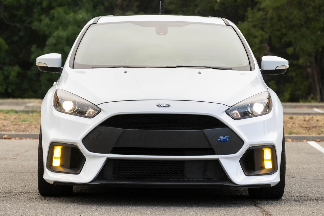 2016 Ford Focus RS 3rd Gen - Image 2 of 31