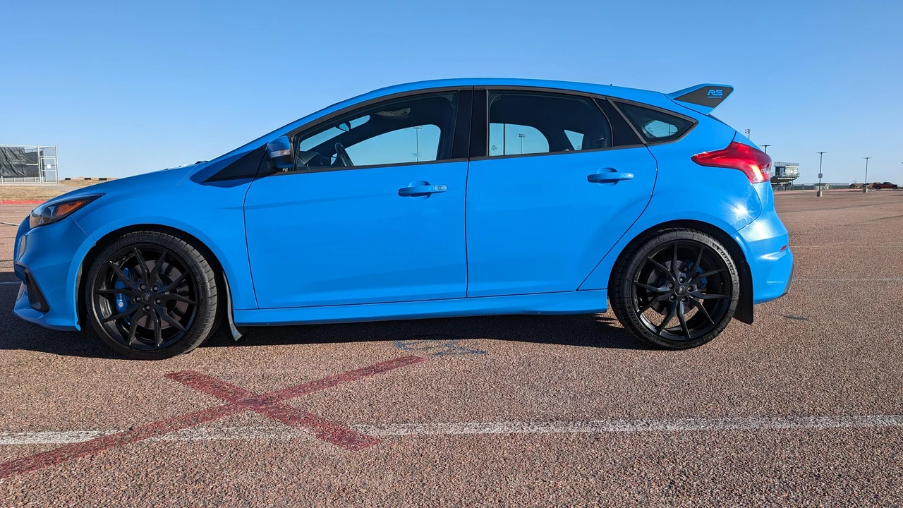 2016 Ford Focus RS 3rd Gen - Image 13 of 31