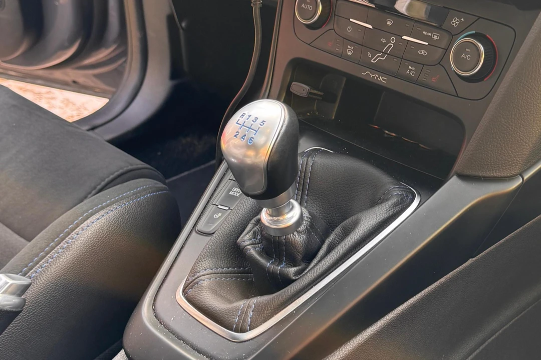 2016 Ford Focus RS 3rd Gen - Image 29 of 31