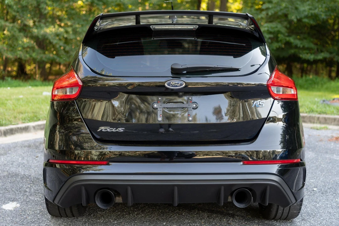 2016 Ford Focus RS 3rd Gen - Image 5 of 31