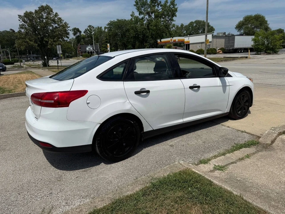 2016 Ford Focus 3rd Gen - Image 7 of 21