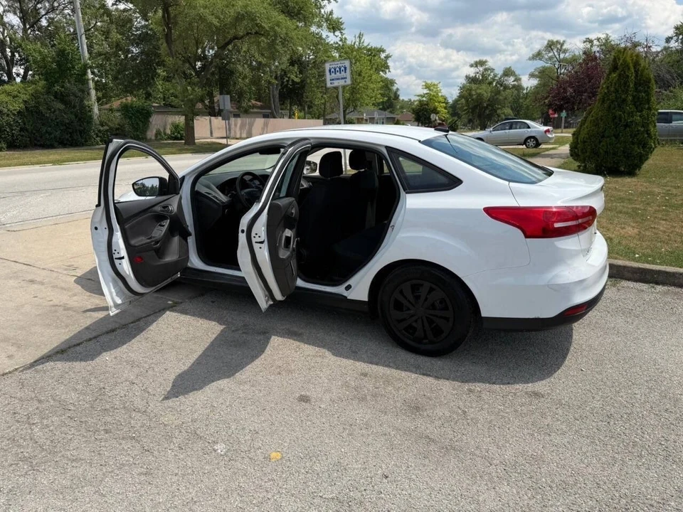 2016 Ford Focus 3rd Gen - Image 2 of 21