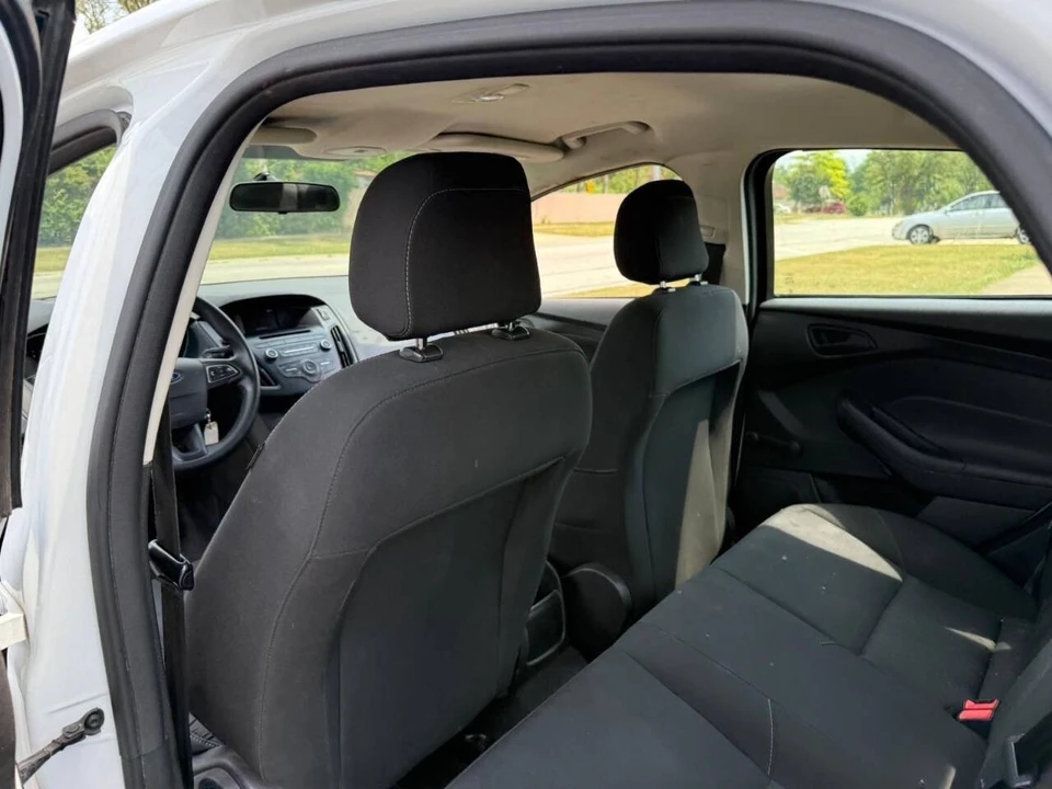 2016 Ford Focus 3rd Gen - Image 9 of 21