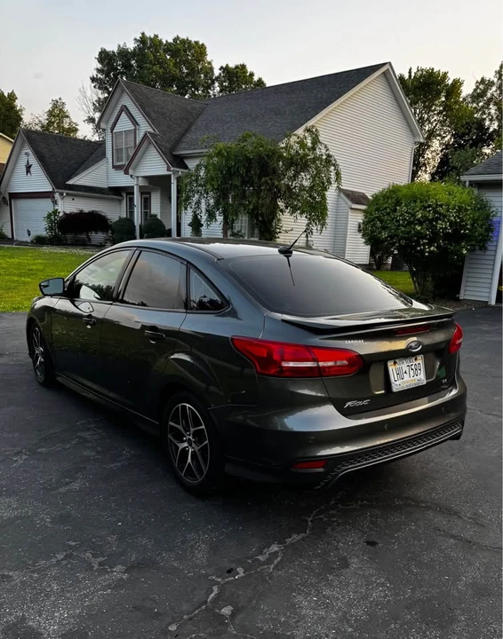 2016 Ford Focus 3rd Gen - Image 3 of 11