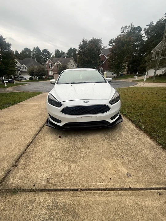 2016 Ford Focus 3rd Gen - Image 2 of 10