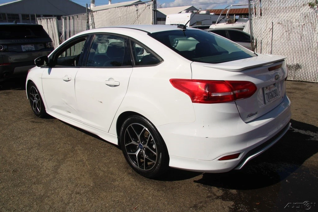 2016 Ford Focus 3rd Gen - Image 4 of 21