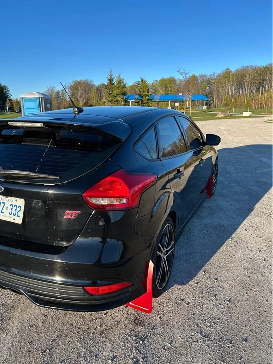 2016 Ford Focus ST 3rd Gen - Image 5 of 12
