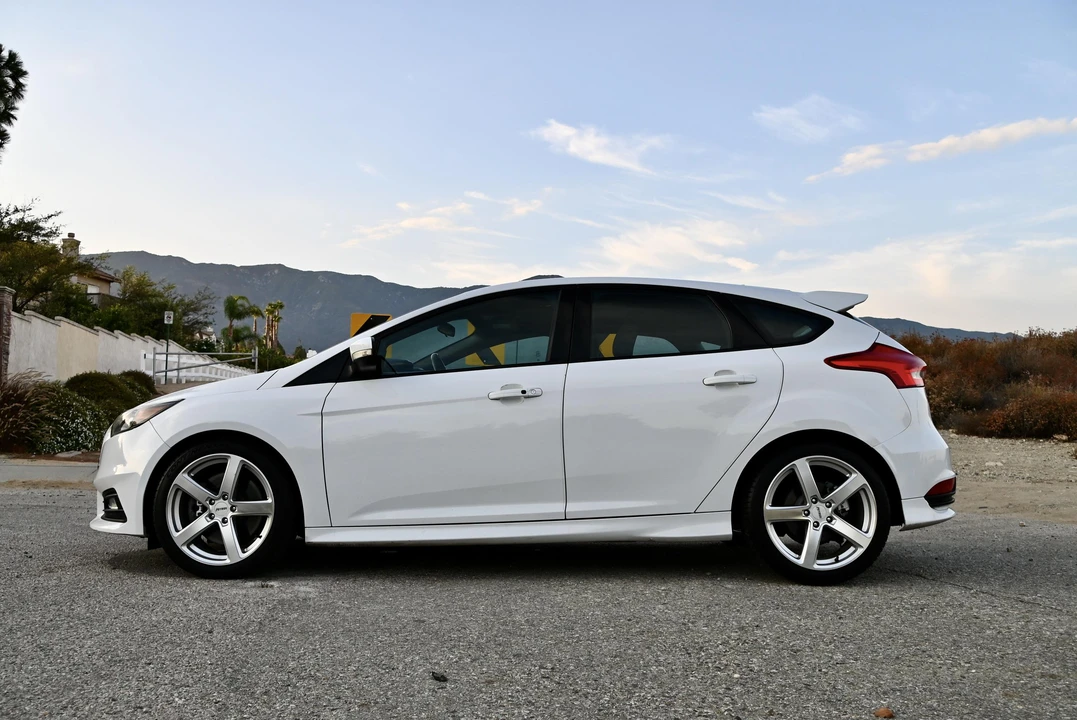 2016 Ford Focus 3rd Gen - Image 19 of 31