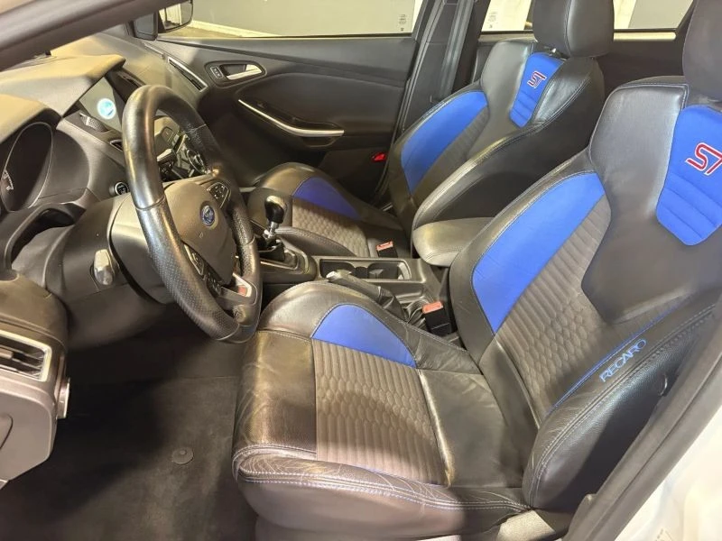 2016 Ford Focus ST 3rd Gen - Image 9 of 12