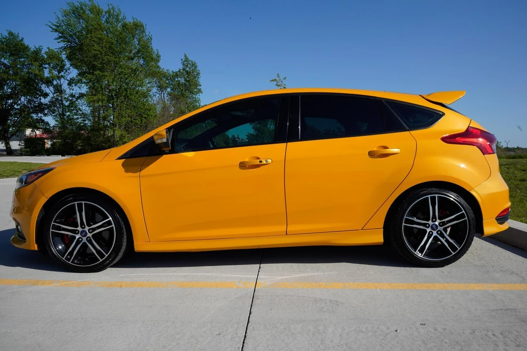 2016 Ford Focus ST 3rd Gen - Image 3 of 31