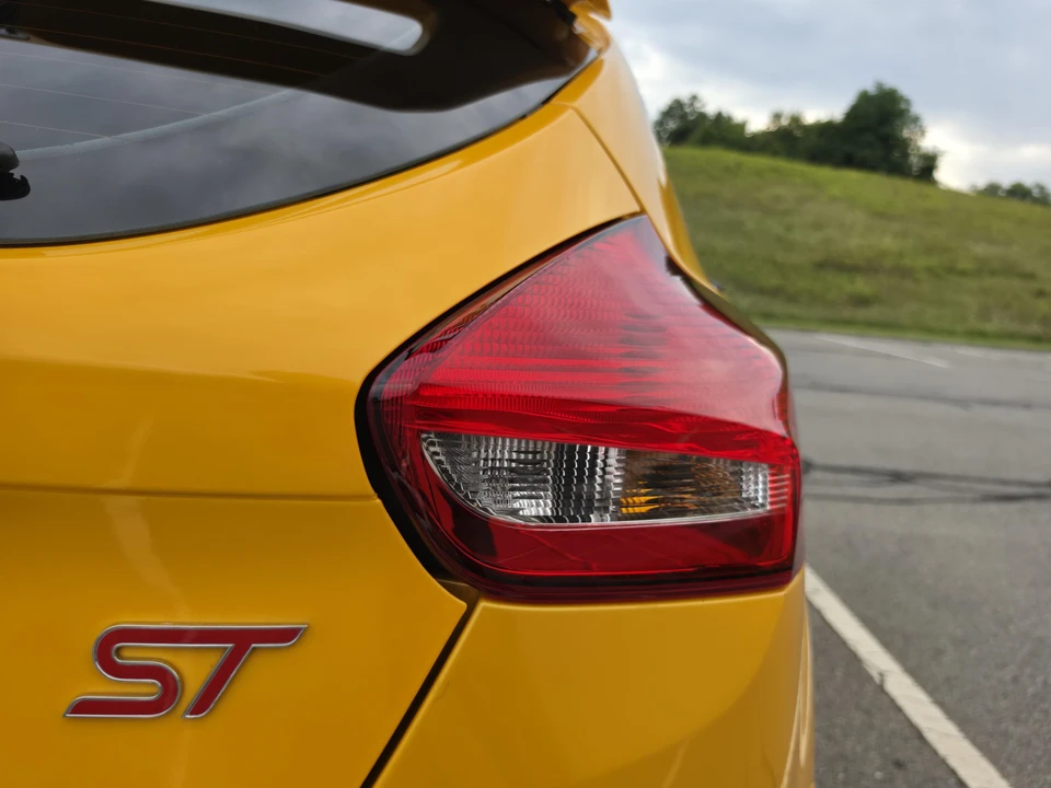 2016 Ford Focus ST 3rd Gen - Image 30 of 31