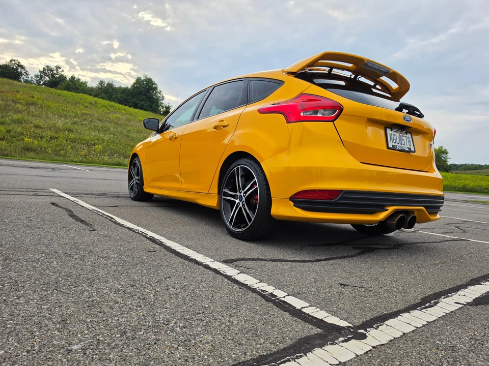 2016 Ford Focus ST 3rd Gen - Image 11 of 31