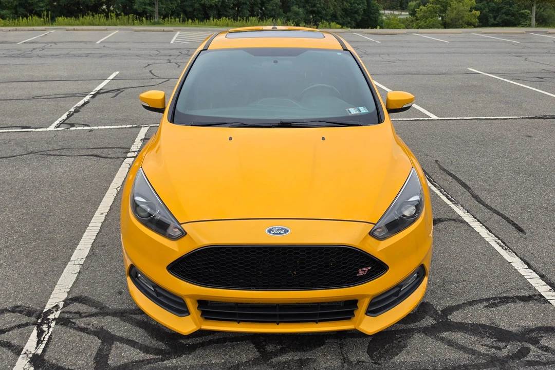 2016 Ford Focus ST 3rd Gen - Image 2 of 31
