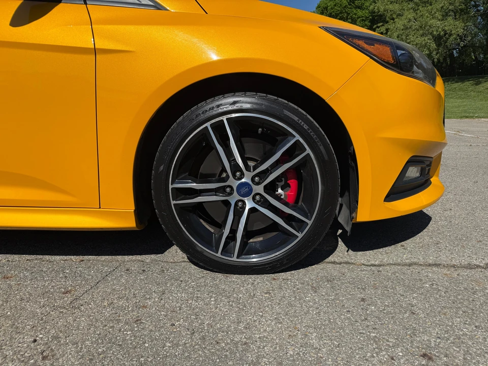 2016 Ford Focus ST 3rd Gen - Image 25 of 31