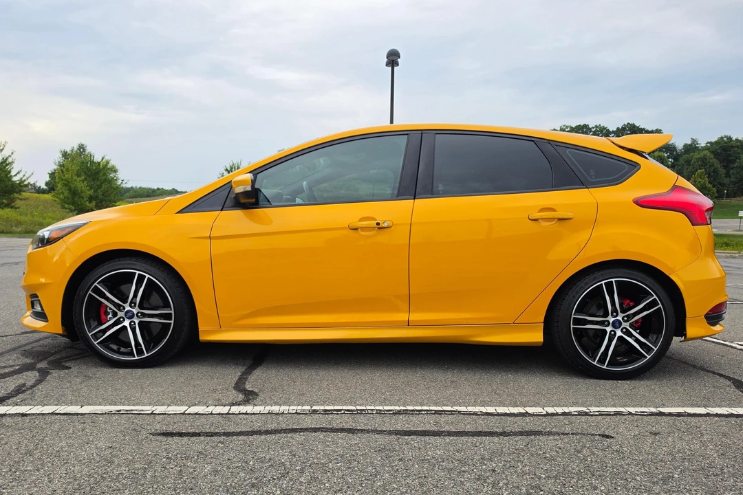 2016 Ford Focus ST 3rd Gen - Image 3 of 31