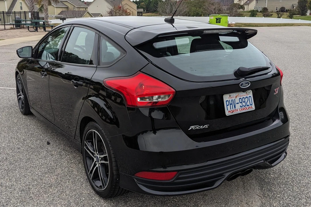 2016 Ford Focus 3rd Gen - Image 8 of 31