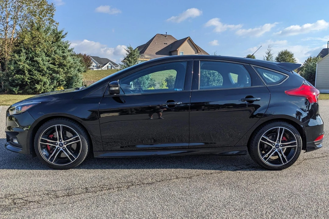 2016 Ford Focus 3rd Gen - Image 7 of 31
