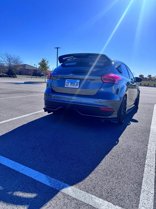 2016 Ford Focus 3rd Gen - Image 9 of 17