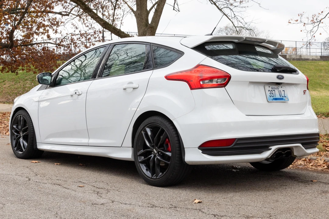 2016 Ford Focus 3rd Gen - Image 4 of 31