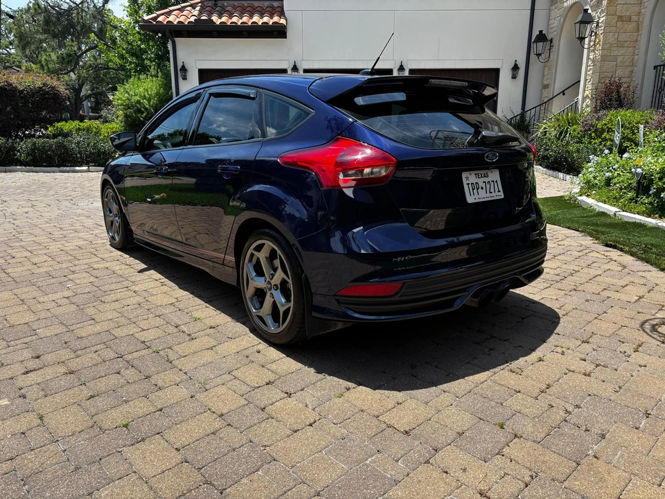 2016 Ford Focus ST 3rd Gen - Image 13 of 31