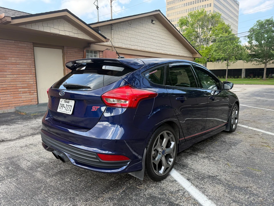 2016 Ford Focus ST 3rd Gen - Image 8 of 31