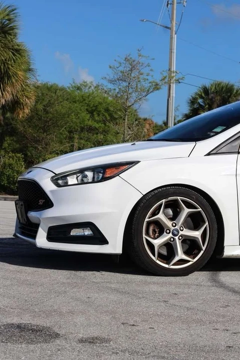 2016 Ford Focus ST 3rd Gen - Image 4 of 10