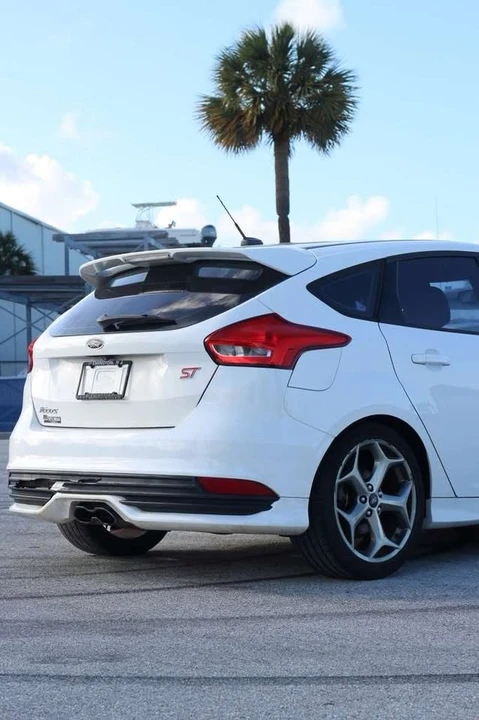 2016 Ford Focus ST 3rd Gen - Image 6 of 10