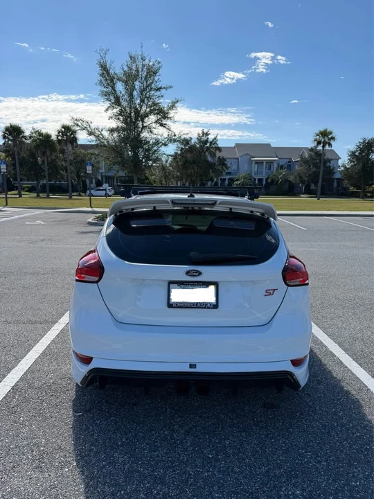 2016 Ford Focus ST 3rd Gen - Image 5 of 12