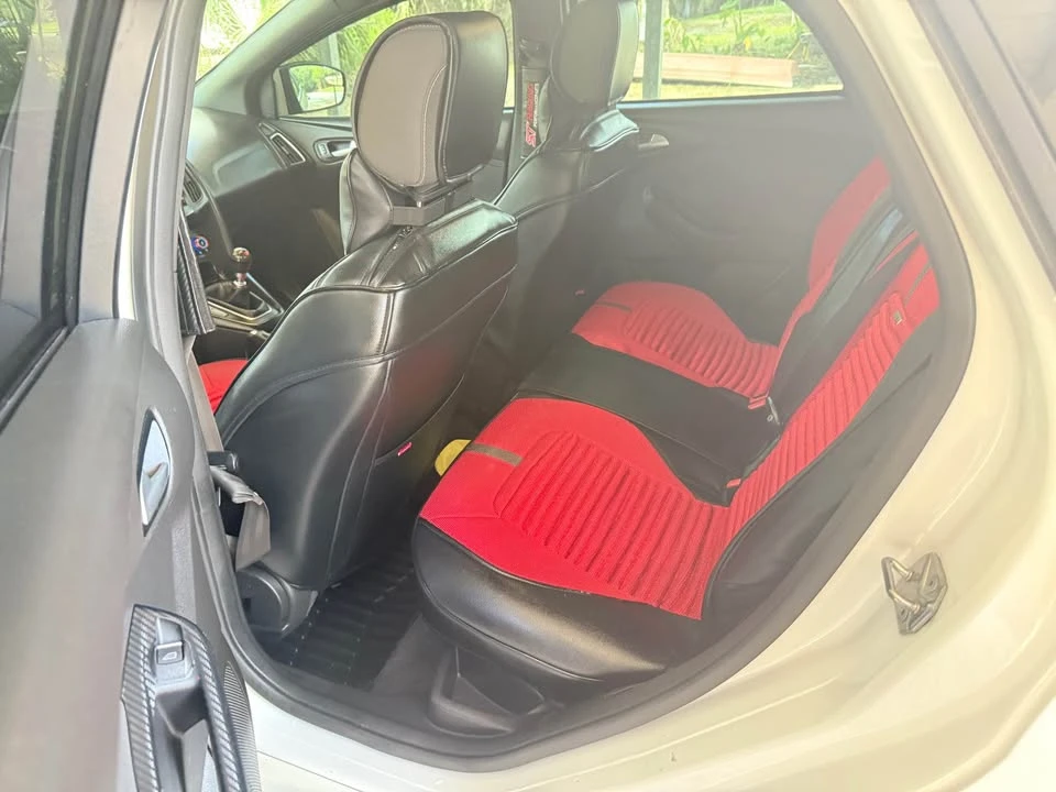 2016 Ford Focus ST 3rd Gen - Image 10 of 19