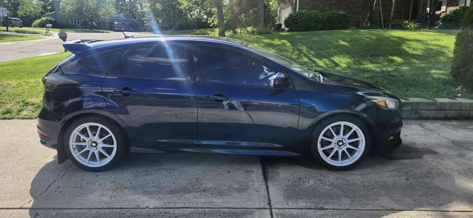 2016 Ford Focus ST 3rd Gen - Image 2 of 11