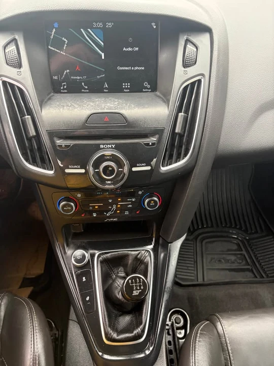 2016 Ford Focus ST 3rd Gen - Image 19 of 20