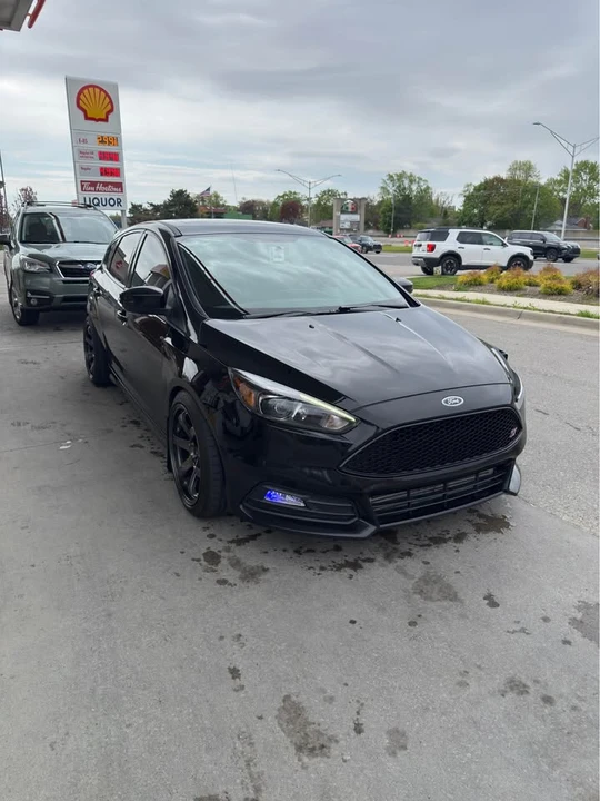 2016 Ford Focus ST 3rd Gen - Image 2 of 19