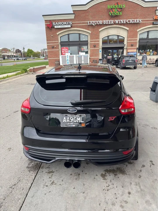2016 Ford Focus ST 3rd Gen - Image 5 of 19