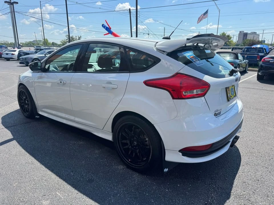 2016 Ford Focus ST 3rd Gen - Image 8 of 20