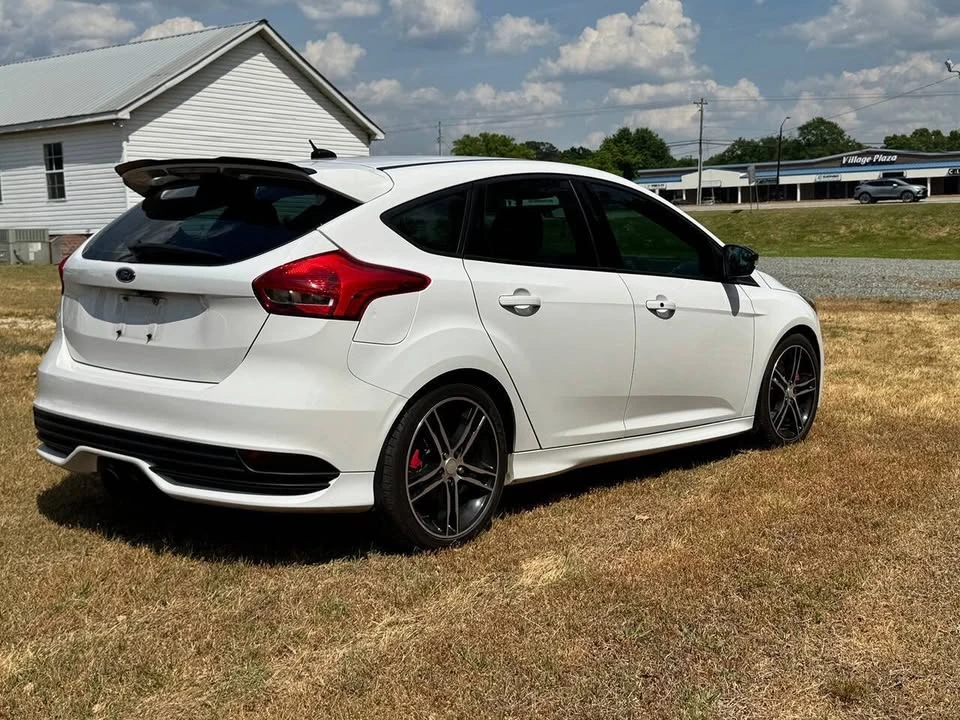 2016 Ford Focus ST 3rd Gen - Image 6 of 16