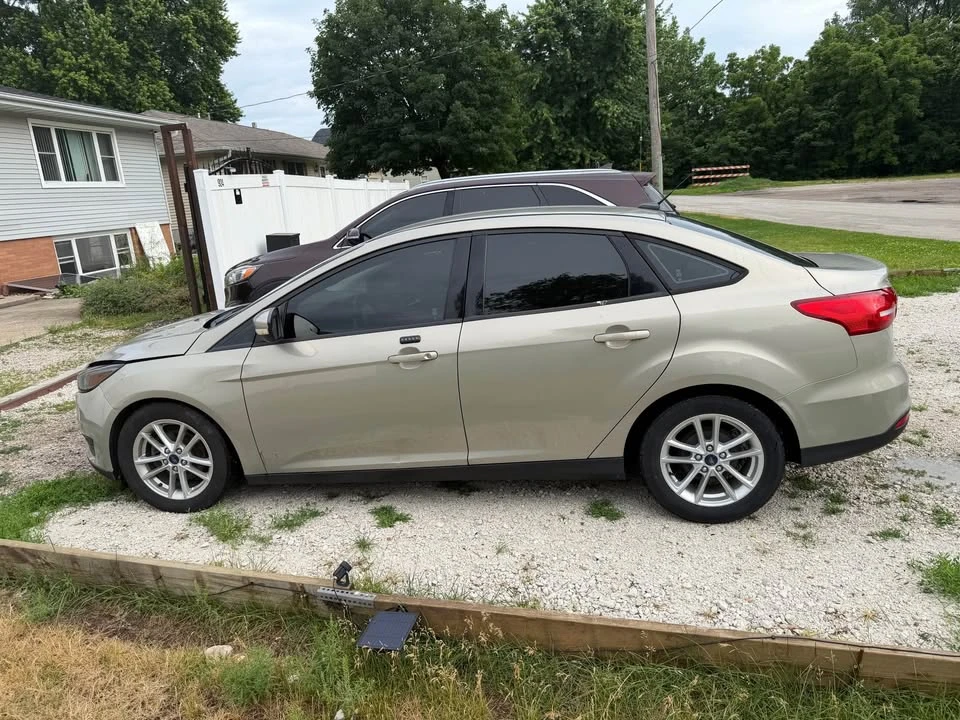 2016 Ford Focus 3rd Gen - Image 3 of 4